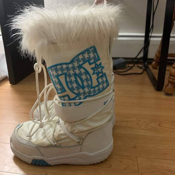 DC CHALET WINTER//SNOW BOOTS - Picture 3 of 4